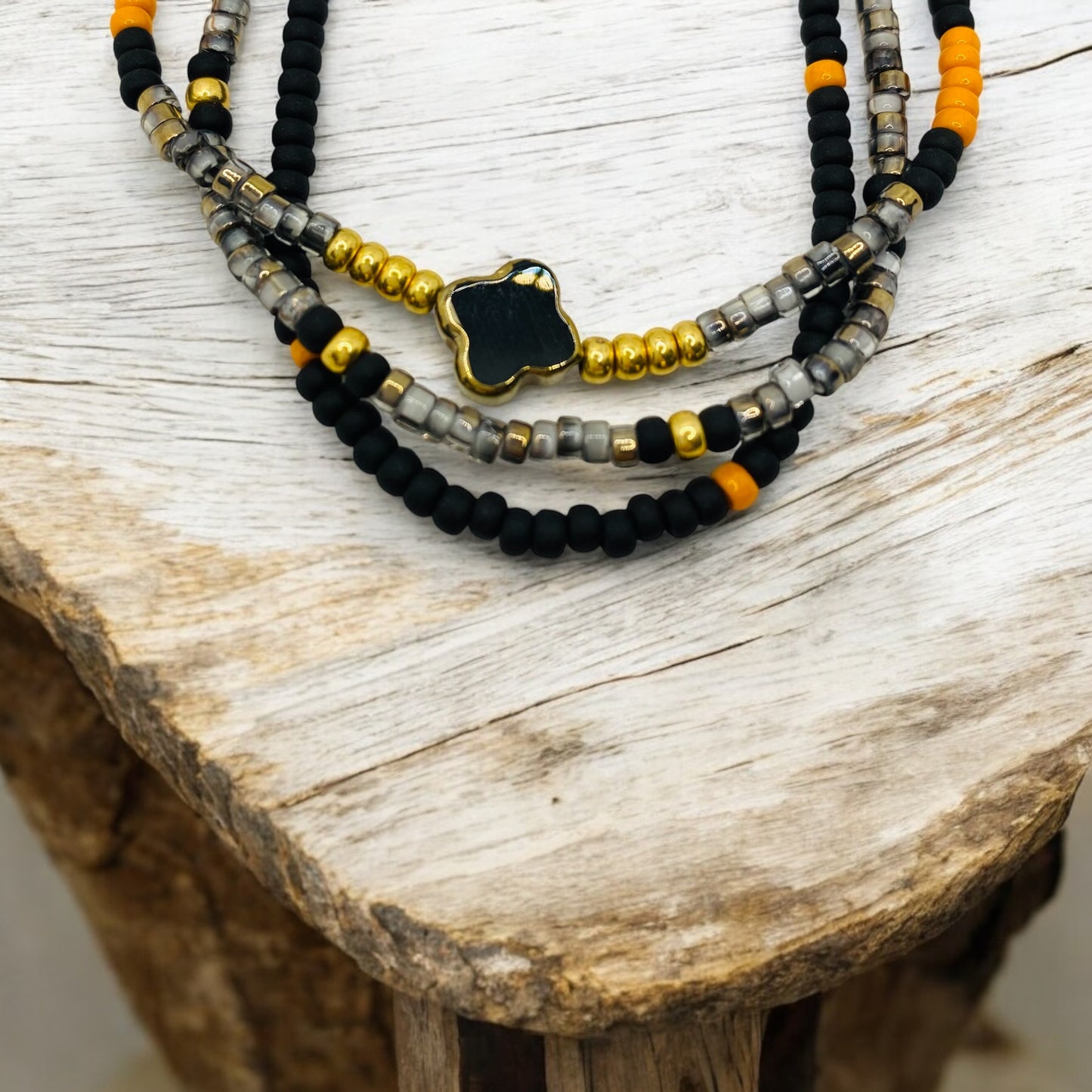 Bracelet femme "Les 3 tours à La Garde"
