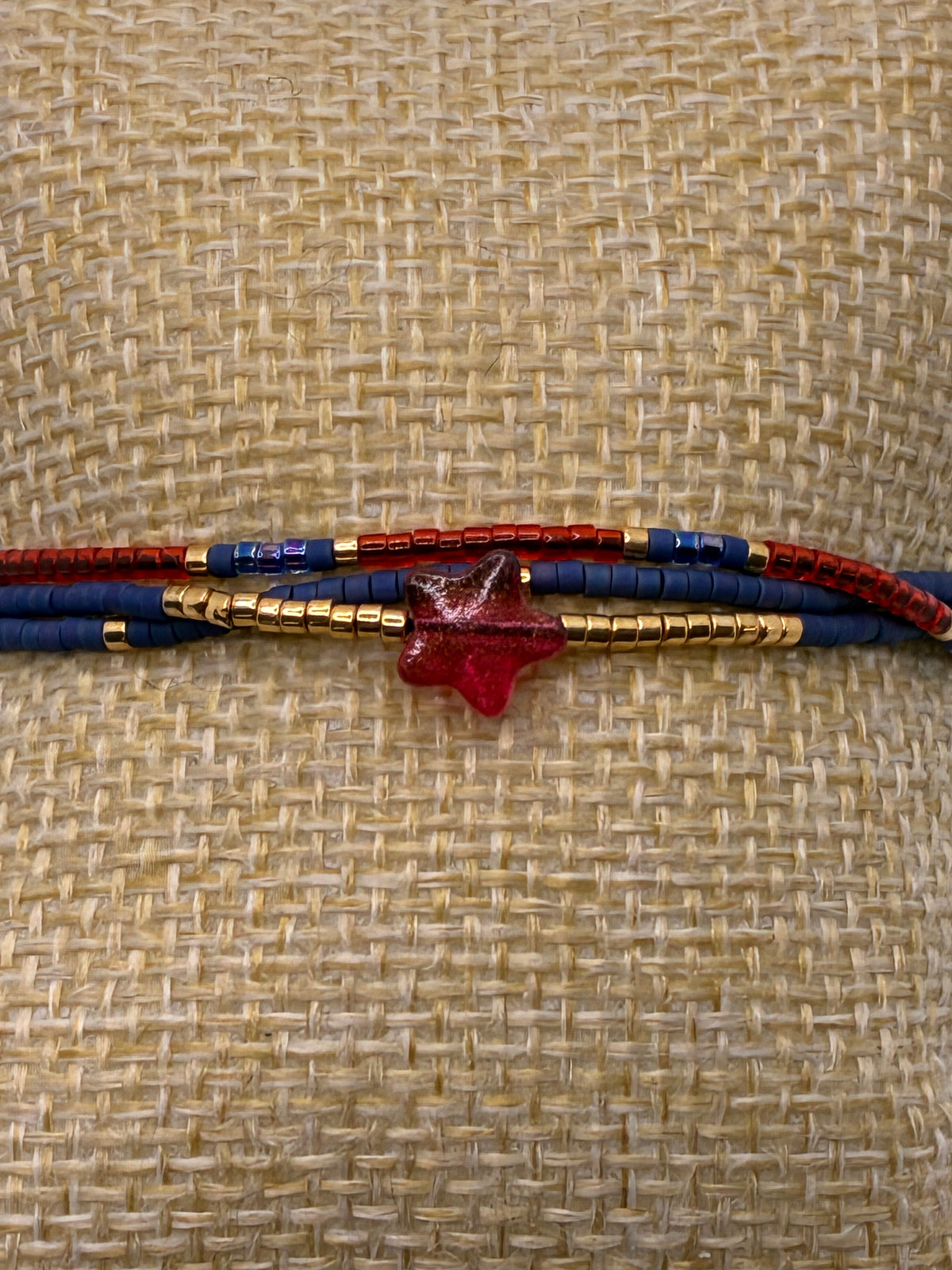 Bracelet femme "Les 3 tours à La Garde"