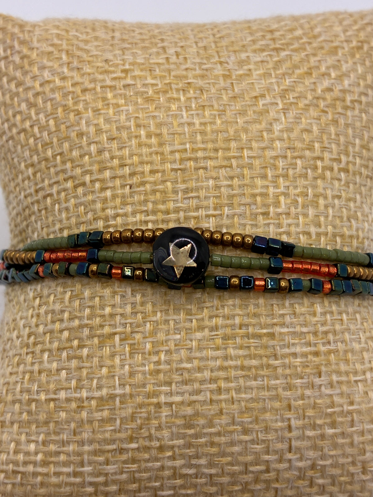 Bracelet femme "Les 3 tours à La Garde"