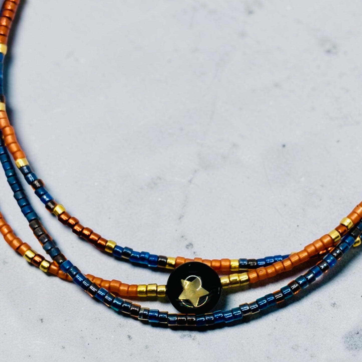 Bracelet femme "Les 3 tours à La Garde"