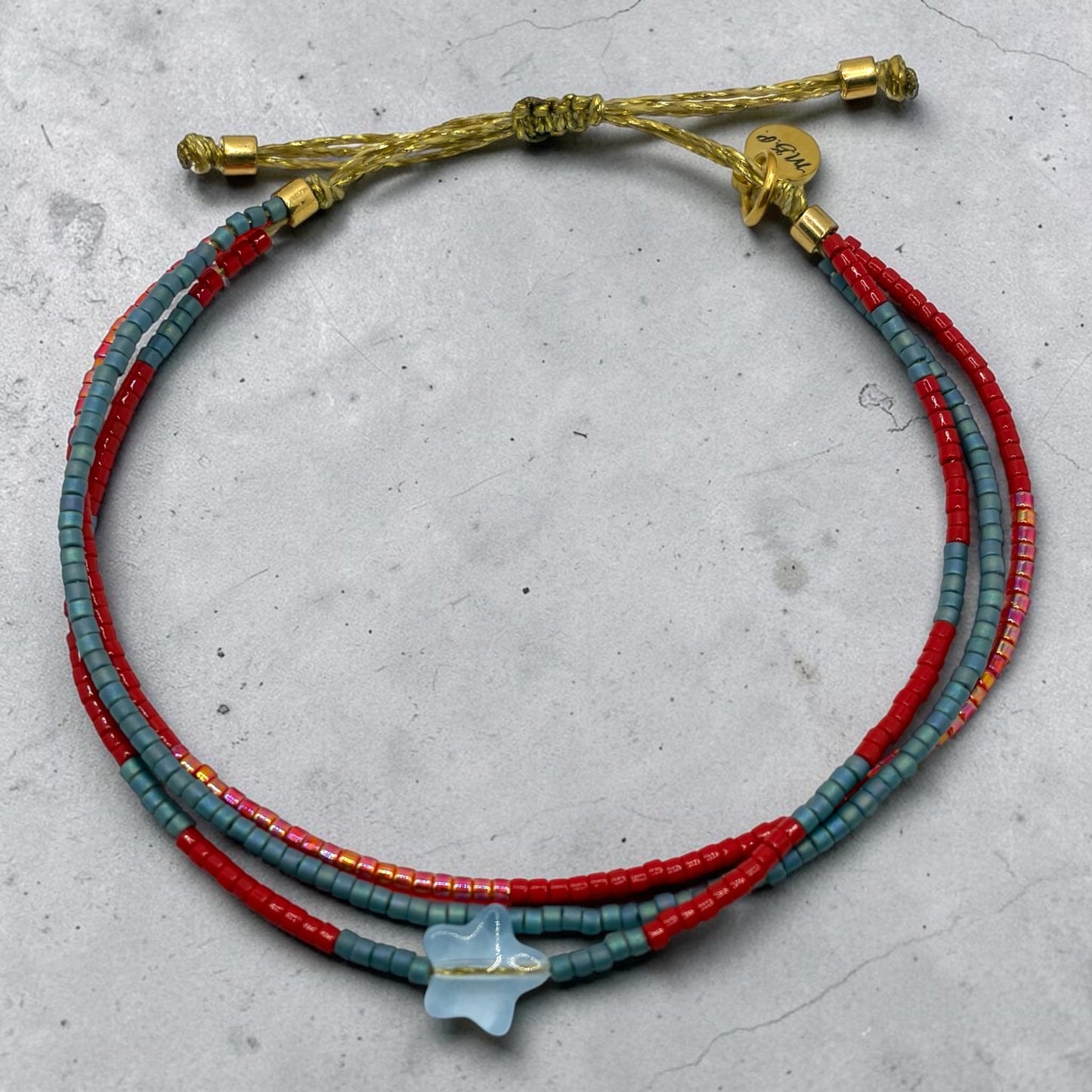 Bracelet femme "Les 3 tours à La Garde"